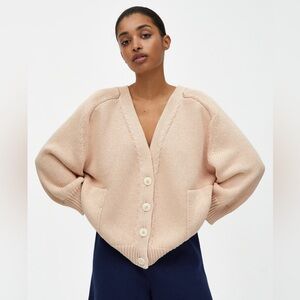 Babaa no 55 cardigan in strawberry shake